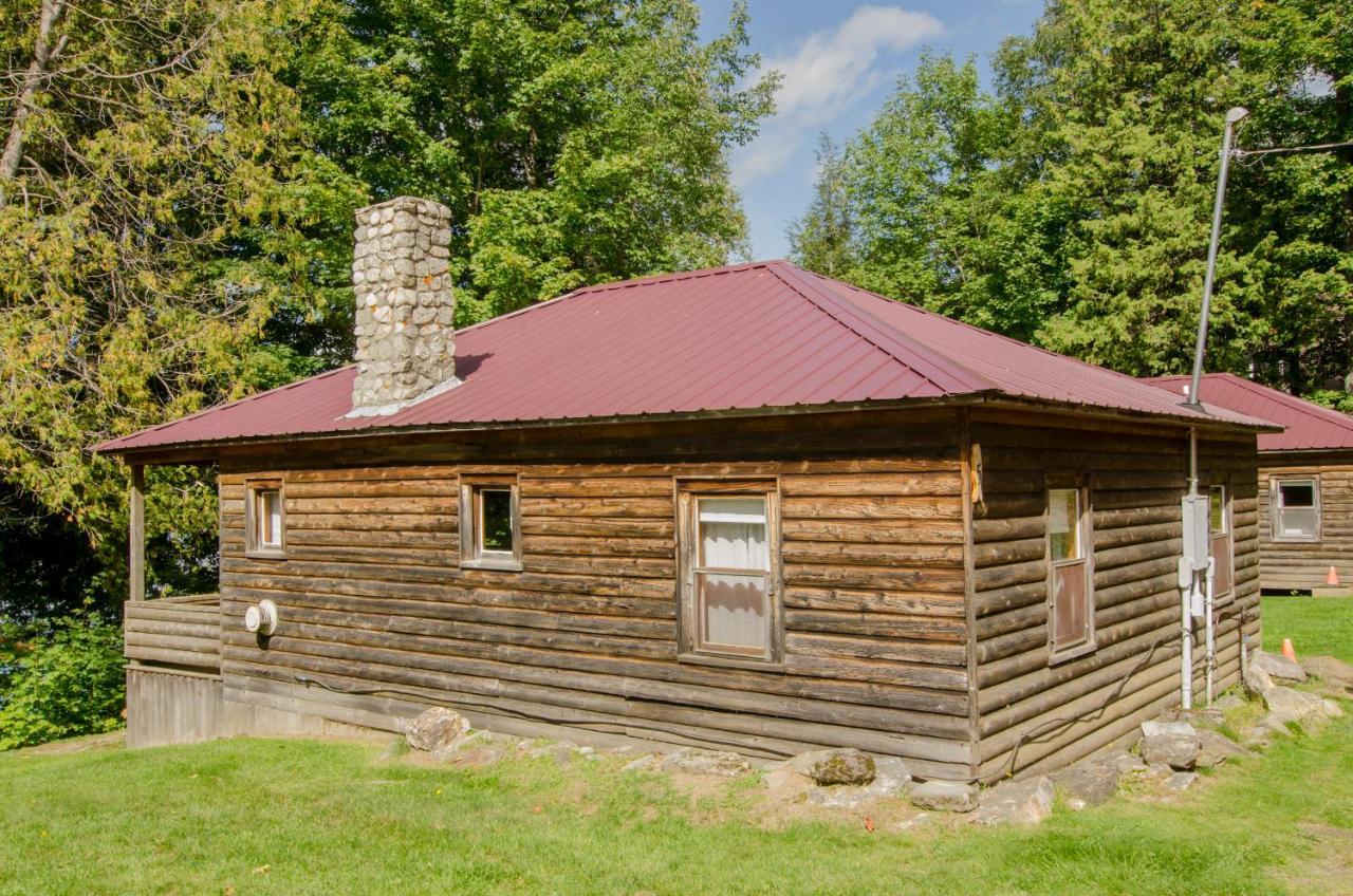 Mountain Lake Cottages Westmore Εξωτερικό φωτογραφία
