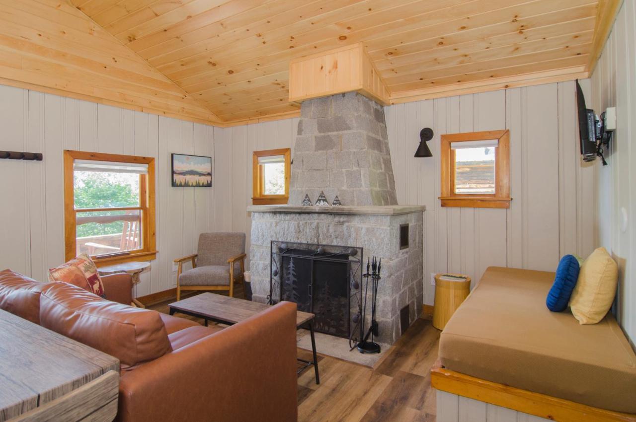 Mountain Lake Cottages Westmore Εξωτερικό φωτογραφία